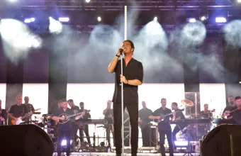 Νίκος Οικονομόπουλος