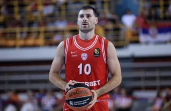 Τζορτζ Πάπας για επιστροφή στον Ολυμπιακό: «Στο σπίτι μου»