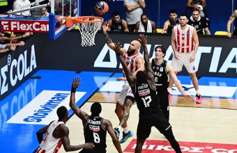 Φουρνιέ και Μοντέρο λύγισαν τον συγκινητικό ΠΑΟΚ και χάρισαν 5ο σερί Super Cup στον Ολυμπιακό