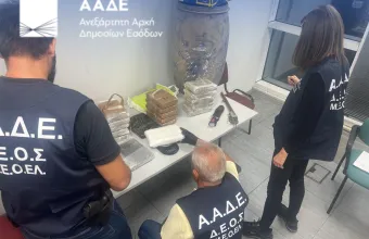 ΑΑΔΕ - Επιχείρηση «Τα Άνθη του Κακού»: Νέα ευρήματα στο ίδιο δίκτυο διακίνησης κοκαΐνης - Δείτε βίντεο, φωτό