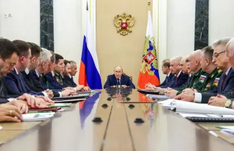 Ρωσία: Σειρά φορολογικών αυξήσεων τη διετία 2027-2029 για τη χρηματοδότηση των στρατιωτικών δαπανών