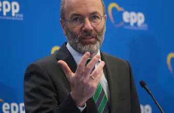 Οι διχασμένοι Ευρωπαίοι συντηρητικοί καταρτίζουν από τώρα το σχέδιο για το 2029 απέναντι στην ακροδεξιά