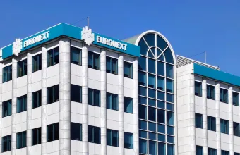 Bloomberg για ελληνικές τράπεζες: Νέα ώθηση από την επιστροφή στον Stoxx 600 – Εισροές $2,2 δισ.