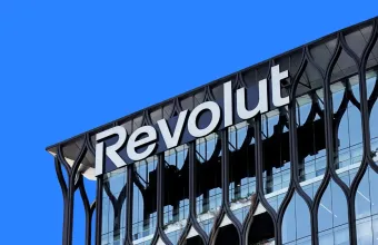 Η Revolut εξασφαλίζει υπό όρους έγκριση για άδεια λειτουργίας εθνικής τράπεζας στις ΗΠΑ