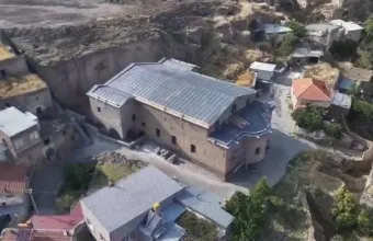 Καισάρεια: Ιστορικός ελληνορθόδοξος ναός 190 ετών ανοίγει ξανά σαν μουσείο – Οι Καραμανλίδικες επιγραφές και οι μνήμες της Ρωμιοσύνης