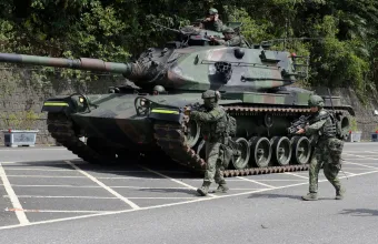Η υποχωρητικότητα του Τραμπ στη Ταϊβάν δοκιμάζει την επιρροή κορυφαίων συμβούλων του