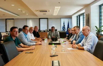Πλεύρης: Η μεταφορά μεταναστών από την Κρήτη στη Σάμο αφορά μόνο την καταγραφή