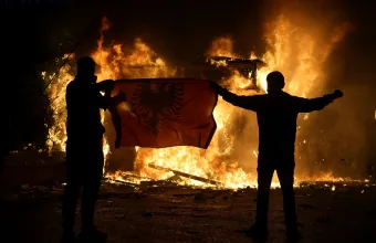 Φλέγονται τα Τίρανα: Τρίτη ημέρα συγκρούσεων κατά του Ράμα - Στο επίκεντρο και η επένδυση Κούσνερ