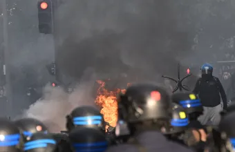 Ιταλία: Επεισόδια και συλλήψεις σε διαδηλώσεις για το κόστος διαβίωσης σε Μιλάνο και Μπολόνια