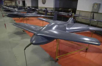 Πώς τα ιρανικά drones χτύπησαν την «Αχίλλειο πτέρνα» της Αμερικής