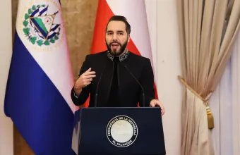 Τρίτη θητεία θα διεκδικήσει ο σαλβαδοριανός πρόεδρος της δεξιάς Μπουκέλε - Στις 28 Φεβρουαρίου οι εκλογές
