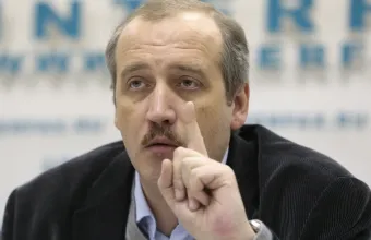 Ρωσία: Συνελήφθη ο διευθυντής της Novaïa Gazeta Σεργκέι Σακαλόφ