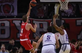 SUNEL Arena: Καθάρισε για πλάκα την Εφές ο Ολυμπιακός κάνοντας... καλό ποδαρικό