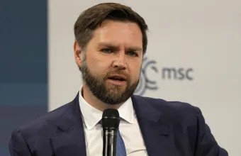Στην Αθήνα τον Φεβρουάριο ο Τζέι Ντι Βανς για το 1ο Breitbart Europe Summit