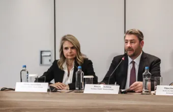 Το ΠΑΣΟΚ παρουσιάζει την πρόταση νόμου για το ιδιωτικό χρέος - Τις επόμενες ώρες η κατάθεση στη Βουλή