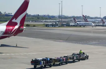 Συναγερμός σε πτήση της Qantas λόγω... κοριών - Καθηλώθηκε αεροσκάφος στη Ρώμη
