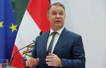 Αυστρία: Αποχωρεί από την ηγεσία του SPÖ ο Αντρέας Μπάμπλερ – Σταδιακή αλλαγή στην κυβέρνηση  SEO τίτλος