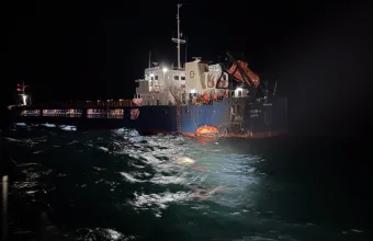 Ρουμανία: Οκτώ αγνοούμενοι από πυρκαγιά σε πλοίο στη Μαύρη Θάλασσα - Δεν διευκρινίζεται η αιτία