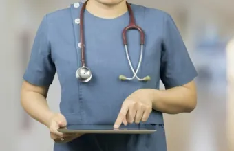 Πότε εφαρμόζεται η πλασμαφαίρεση και ποιοι είναι οι κίνδυνοι - Τι εξηγούν δύο αιματολόγοι