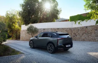 DS N°7: Το first class SUV είναι τώρα διαθέσιμο για παραγγελία στην Ελλάδα