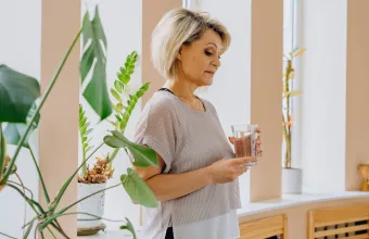 Εμμηνόπαυση: 6 συμβουλές, εγκεκριμένες από γιατρούς, για να αποφύγετε την αύξηση του βάρους