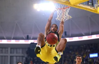 Eurocup: Ο Άρης σάρωσε 93-80 την Μπούργος υπό το βλέμμα του Νίκου Γκάλη