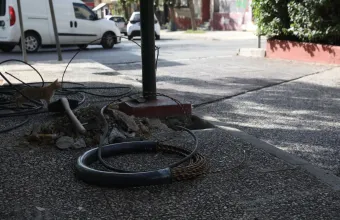Κολωνός