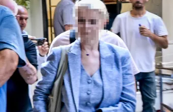 Γιατρός 
