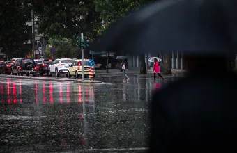 Συνεχίζεται η κακοκαιρία με καταιγίδες και άνεμους - Στο επίκεντρο η Εύβοια, πλημμύρες και στη Σκιάθο