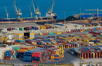 Εργατικό ατύχημα στη Θεσσαλονίκη: 54χρονος καταπλακώθηκε από εμπορευματοκιβώτιο στο λιμάνι