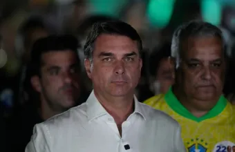 Βραζιλία: Ο Φλάβιο Μπολσονάρου έφυγε για τις ΗΠΑ μετά την ήττα στις εκλογές – Δεν παρέδωσε τα διαβατήριά του