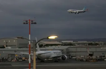 Flydubai: Με τσεκούρι ασφαλείας επιτέθηκε ο συγκυβερνήτης στον κυβερνήτη – Τα ΗΑΕ μιλούν για απόπειρα «τρομοκρατικής» επίθεσης