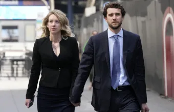 Εξετάσεις αίματος αλά Theranos: Το στοίχημα του συντρόφου της Ελίζαμπεθ Χολμς, που καταδικάστηκε για απάτη