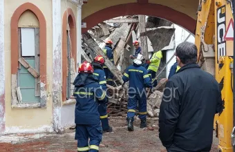 Χανιά: Κατέρρευσε τμήμα της οροφής στους Ιταλικούς Στρατώνες - Έρευνες για εγκλωβισμένους