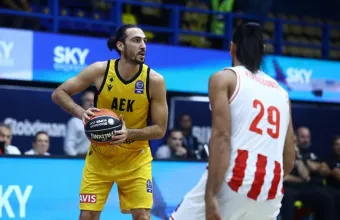 ΑΕΚ: Νοκ άουτ και ο Κατσίβελης