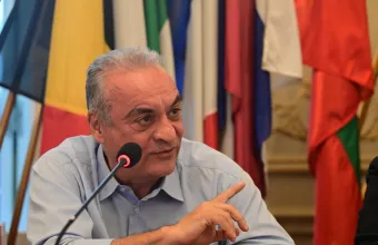 Κεφαλογιάννης για φον ντερ Λάιεν: Απαράδεκτες οι δηλώσεις της - Ο μακεδονικός πολιτισμός δεν έχει σχέση με το κράτος της Β. Μακεδονίας