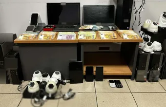 Θεσσαλονίκη: Κύκλωμα παράνομου τζόγου «έστηνε» τους νικητές με ειδικό λογισμικό – «Τσιλιαδόροι» και panic button για την Αστυνομία
