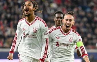 Champions League: Ένα γκολ ο Δουβίκας, δύο ασίστ ο αρχηγός της Λίβερπουλ, Τσιμίκας