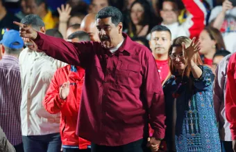 Αθώοι δηλώνουν ο Μαδούρο και η σύζυγός του για συνωμοσία με στόχο τον βασανισμό πολιτικών αντιπάλων