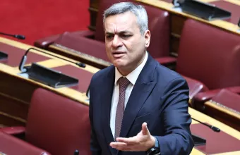 Παραιτείται από τη βουλευτική του έδρα ο Χάρης Μαμουλάκης - Κατευθύνεται προς ΕΛΑΣ