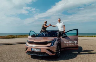 Skoda Peaq: 936 χιλιόμετρα με μία φόρτιση και ρεκόρ αυτονομίας για επταθέσια ηλεκτρικά SUV