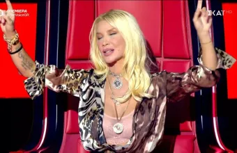 The Voice: Η Πάολα τραγούδησε Καζαντζίδη για να κάνει το χατίρι παίκτη και καθήλωσε - «Ως τα κόκκαλα φτάνει η φωνάρα σου»