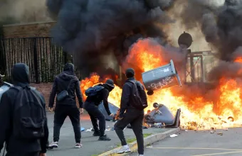 Γαλλία: 215 μαθητές τραυματίες, 5.060 συλλήψεις στις διαδηλώσεις