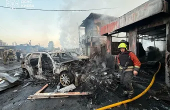 Ζελένσκι: Ουκρανικά πλήγματα σε Περμ, Σαμάρα και Αστραχάν – Φωτιά σε τάνκερ στο Σότσι