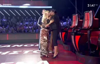 Πρεμιέρα The Voice: «Μόνο η Παολάρα θα μπορούσε να καθίσει στην καρέκλα του Μαζωνάκη»