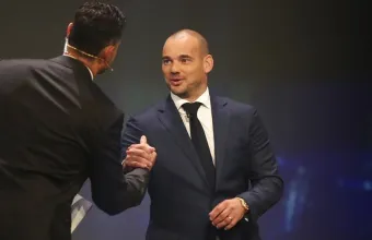 Σνάιντερ κατά Τσάβι για Ολλανδία: «Περίεργη η πρόσληψή του-Δεν έχει πείρα προπονητή»