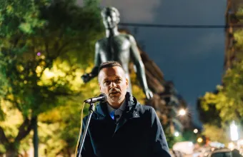 Χάρης Δούκας: Επέστρεψε στην Αθήνα ο «Έφηβος» του Θανάση Απάρτη μετά από 23 χρόνια