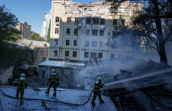 Οκτώ νεκροί από ρωσικά πλήγματα σε διάφορες περιοχές της Ουκρανίας
