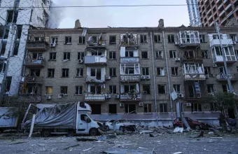 Κατεστραμμένη πολυκατοικία Ουκρανία