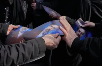 Ιρανική αντιπολίτευση: Ο Μοτζτάμπα Χαμενεΐ πιθανόν βρίσκεται στο «νεκροκρέβατο»